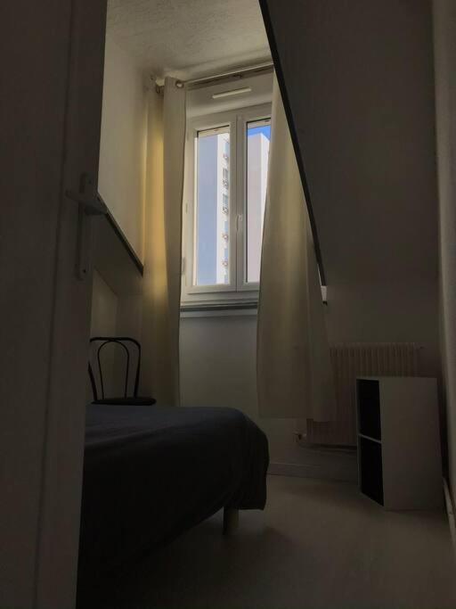 Ferienwohnung Reims - Duplex Au Coeur Du Quartier Saint-Remi Exterior foto